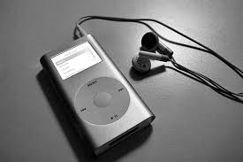 ipod and headphones