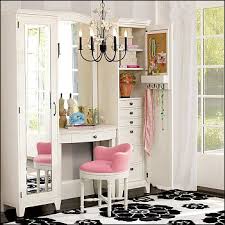 bedroom makeup vanities