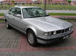 730i