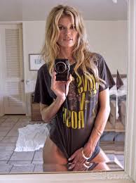 Marisa Miller up skirt
