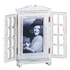 old fashioned frames