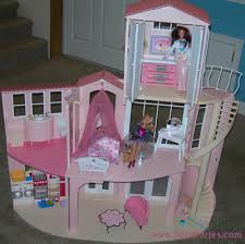 barbie family house
