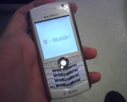 blackberry pearl 8100 white