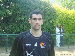 http://t0.gstatic.com/images?q=tbn:3QX0dgYAeZRX5M:http://www.stade-lavallois.com/Equipes/professionnels/identite_joueurs/puig.jpg