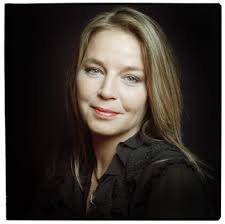 esther verhoef