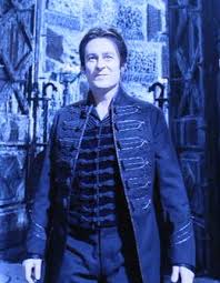 Foto bij Edward,I want you to be happy! scene 75 - he's here