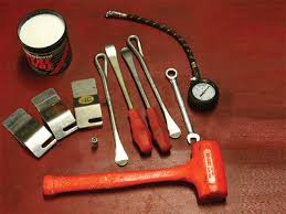 tire changing tools