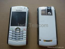 blackberry pearl 8100 white