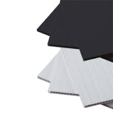 black coroplast