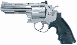 biggest handgun in the world