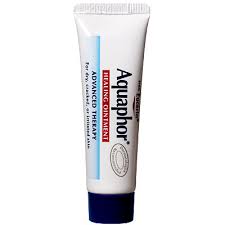 aquaphor lips