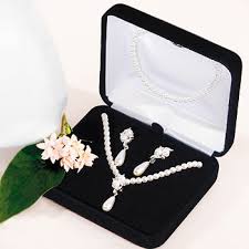 best collection of bridal jewelry, wedding accessories, vintage bridal jewelry, wedding hair jewelry 7