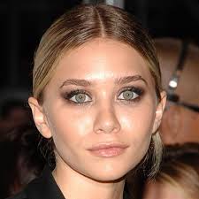 ashley olsen bangs