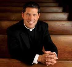 father alberto cutie pictures