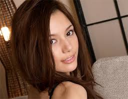 Tina Yuzuki