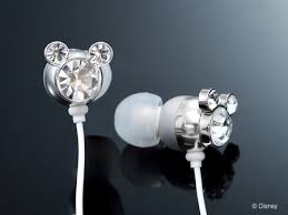 ipod and headphones