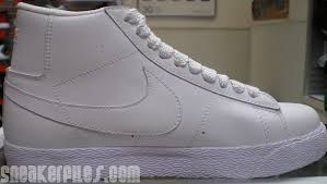 white nike blazers