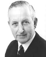 In 1941 Alasdair Cameron Macdonald joined the Royal Marines and served on ... - images?q=tbn:ANd9GcQ-9Vm2tuHVr91lJsNVinCiXe1hvmydxb5ylaUBoZ1dV2suX8V7tQ