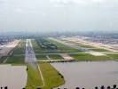 25 Of The World's Scariest Airport Runways - Car Hire.