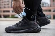 How To Spot Fake Yeezy Boost 350 V2 Black (2024)