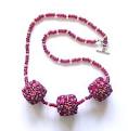 http://images.jeanpower.com/images_/jeanpower_honeycomb-beadwork-beaded-beads-necklace_large.jpg