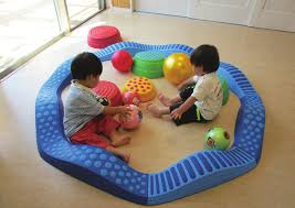 「海老沢和生 妄想代理人」の画像検索結果