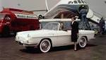 RENAULT Caravelle coup&eacute;/convertible | Car Specs | Octane