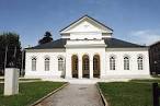 File:AX Cetinje Zetski Dom-20060818.jpg - Wikipedia, the free ...