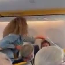 Image result for UFO Ryanair avvista un UFO nel volo Oslo - Bergamo ecco il video in anteprima!!