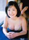 小向美奈子裸胸出场遭粉丝