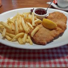 Image result for schnitzel mit pommes