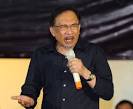 Malaysias top court upholds opposition leader Anwar Ibrahims.