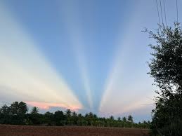 Attēlu rezultāti vaicājumam “anticrepuscular rays”