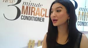 Arti Cantik Menurut Raline Shah - ShowBiz Liputan6.com