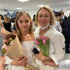 Image result for Maclaren Easy Traveller Naomi Watts and Liev Schreiber