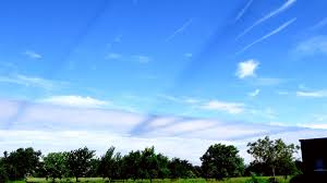 Attēlu rezultāti vaicājumam “Contrail shadows”