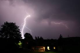 Blitzeinschlag Quohrener Kipse - Bild \u0026amp; Foto von Tino Grimmer aus ...