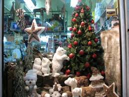مجموعة صور لأجمل ـشجرة عيد الميلاد - صفحة 3 Images?q=tbn:ANd9GcQ6w_TwsMX8Tm-6xcY9VY28qfDxjdO8OdLqQIjRuPsvhH4OGeSNtw