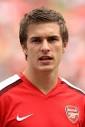 Aaron <3 - Aaron Ramsey Photo (10806958) - Fanpop - Aaron-3-aaron-ramsey-10806958-299-449