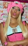 Nicki Minaj, o papusa Barbie sarita de pe fix - nicki_2