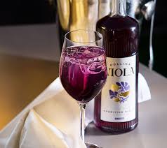 Attēlu rezultāti vaicājumam “Viola collina”