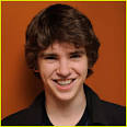 Alexis Pineiro « ) Movies and Stuff - freddie-highmore-bounced-sundance-panel