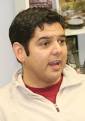 Dr. Raul Ruiz visits the Town