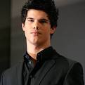 Taylor Daniel Lautner (born February 11, 1992) is an American actor. - Taylor_lautner-1-