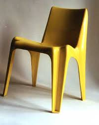 designer: helmut bätzner entwurfsjahr: 1964 anzahl: 4 stück farben: 1 x gelb, 3 x weiß. leihgebühr: je 50dm.