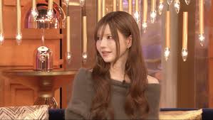 「益若つばさ」の画像検索結果