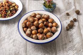 Attēlu rezultāti vaicājumam “Corylus avellana fruit”