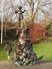 Statue of Peter Pan, Hyde Park - via Daymix