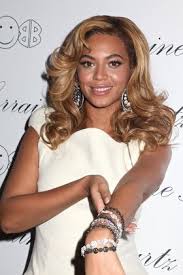 Afbeeldingsresultaat voor beyonce knowles 2010