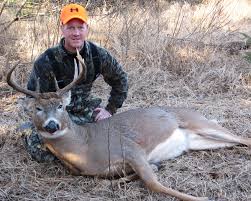 Bret Pschigoda Illinois, USA Larsson\u0026#39;s Camp Guest Since 2007 email: bpschigoda@comcast.net \u0026quot;After my second whitetail hunt ... - 091110%20Brett%202